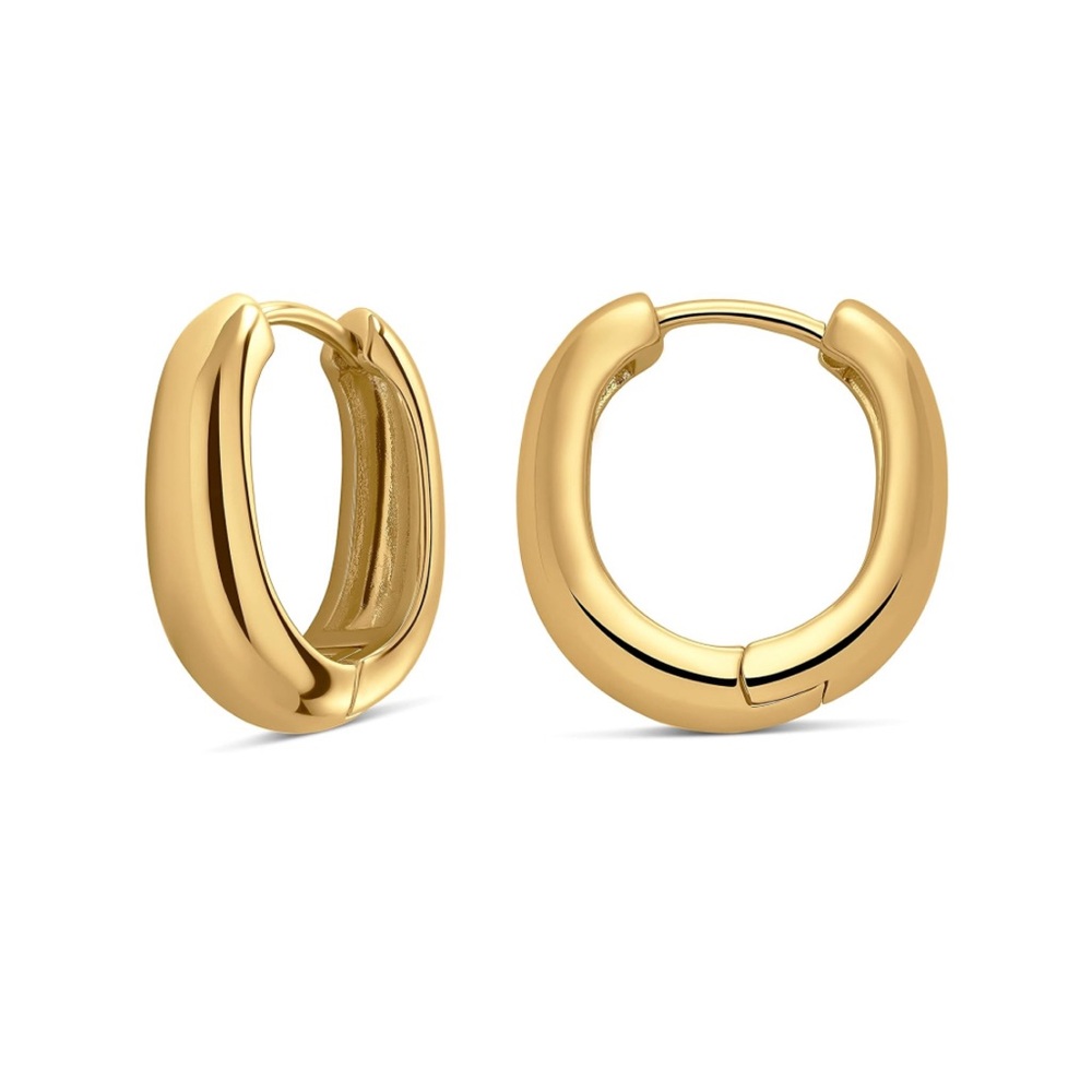 O83 - MILLA 14k Gold Huggie Earrings - .7”